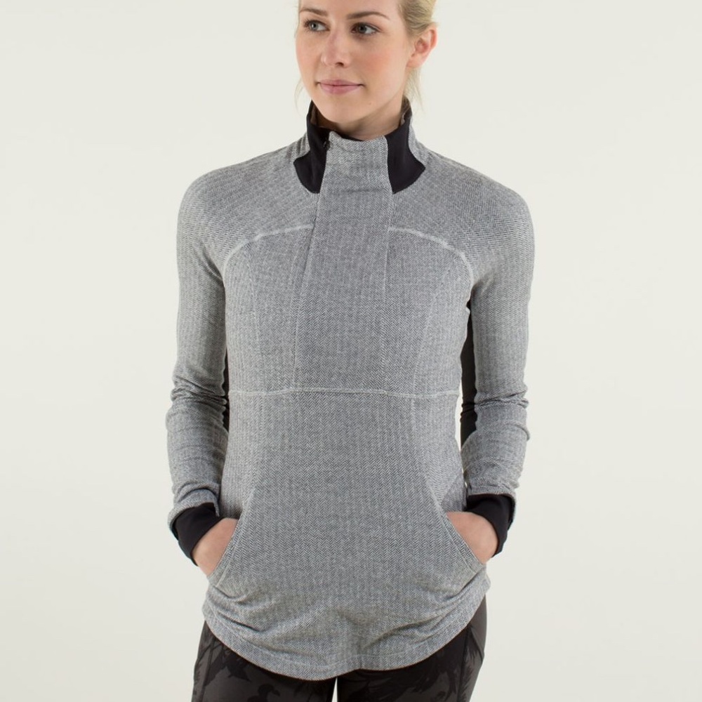 Lululemon Base Runner 1/2 Zip